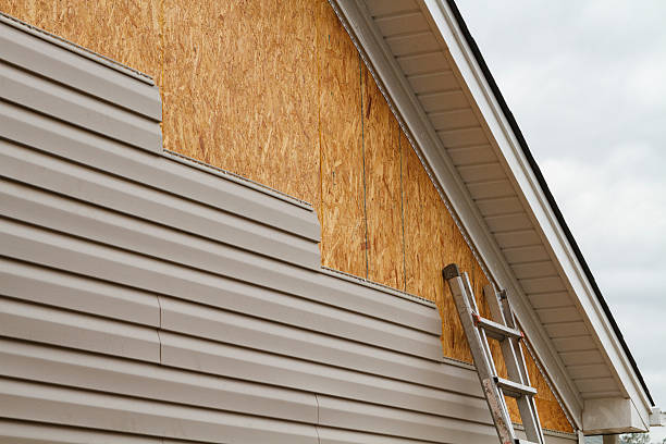 24/7 Emergency Siding Repair experts in Liberty Hill, TX
